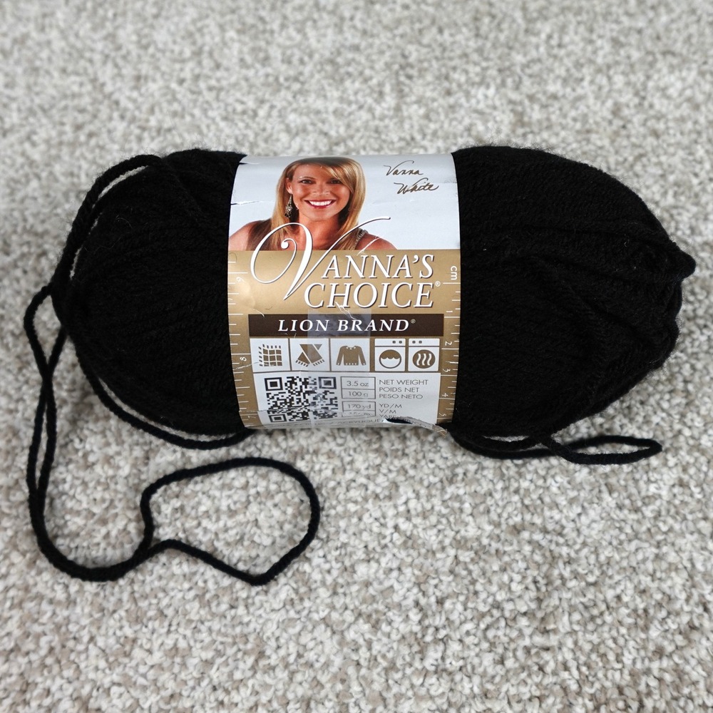 Lion Brand Vanna's Choice Acrylic Yarn Black 153 Medium 4 Worsted 3.5oz 170yd